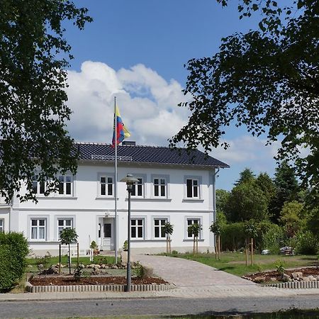Haus Buddenbrock Auf Ruegen Wiek auf Rügen Exteriör bild